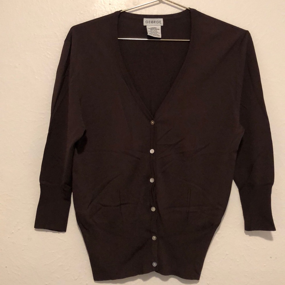 George V Neck Lightweight Sweater